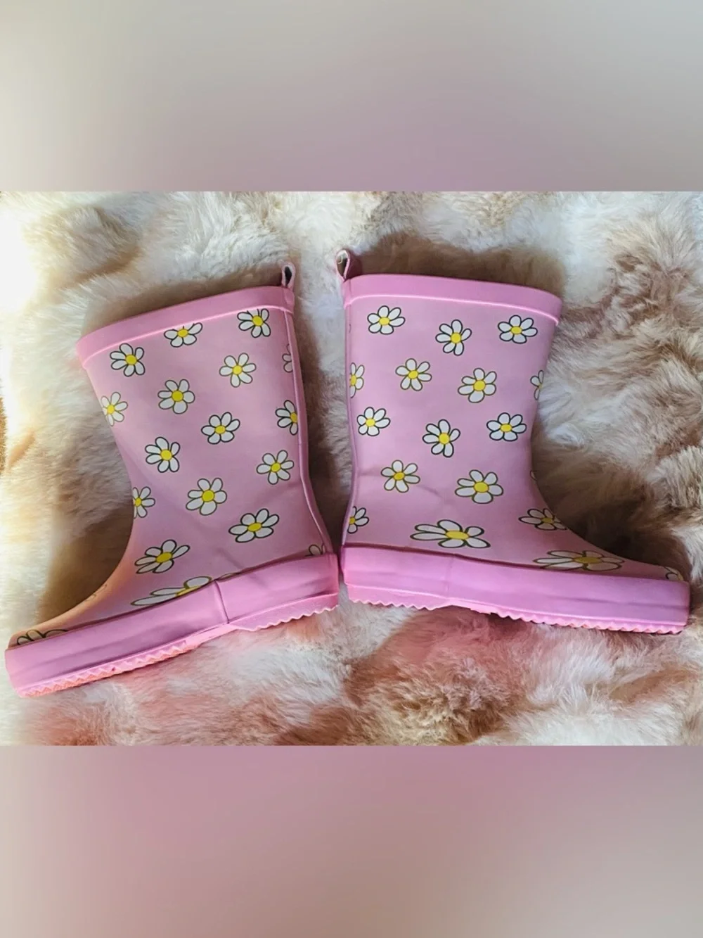 Bluey and Bingo Pink Daisy Pattern Rain boots